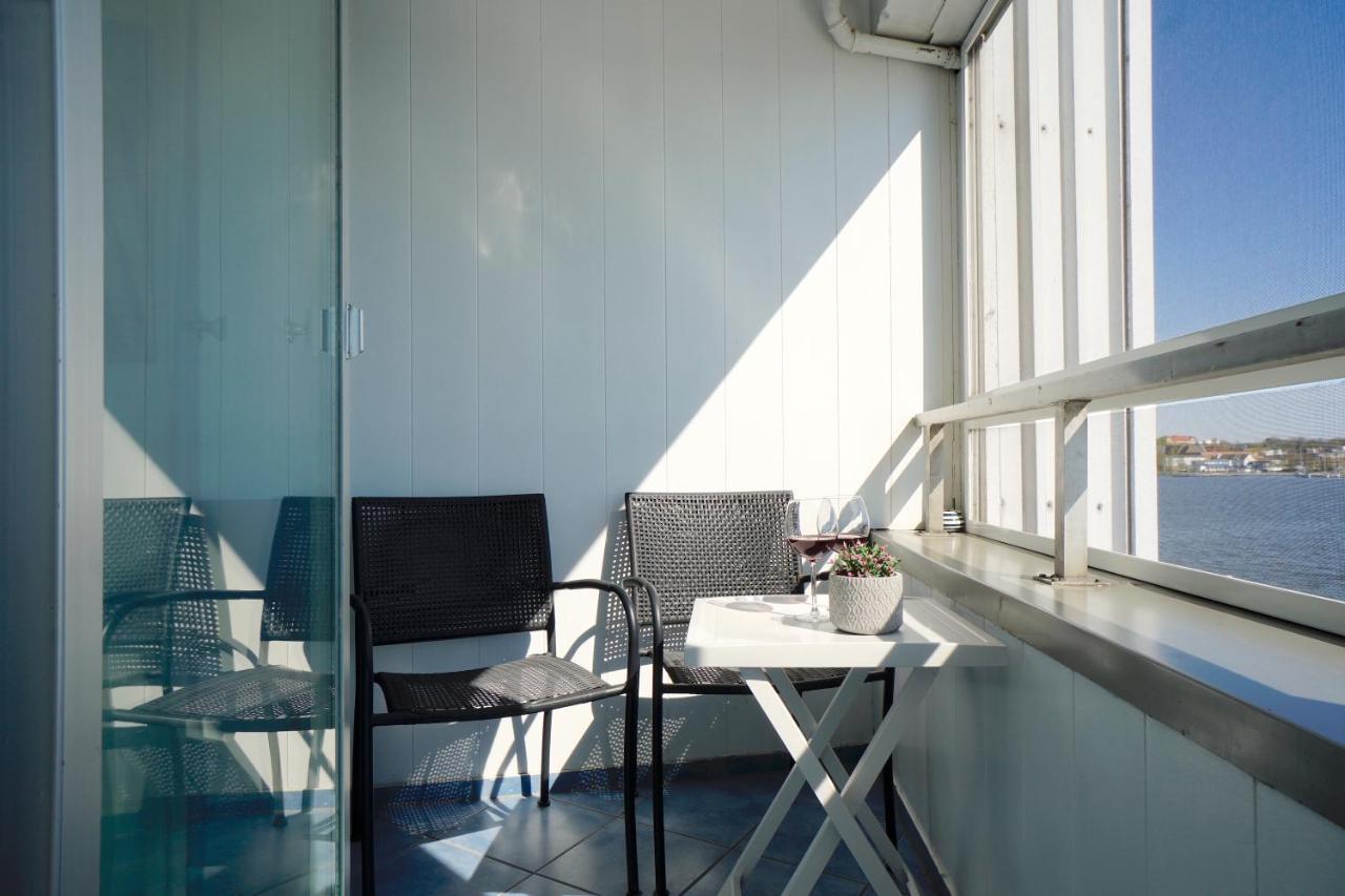 Ferienwohnung Schleiloge Mit Panoramablick Auf Die Schlei Schleswig Exterior photo